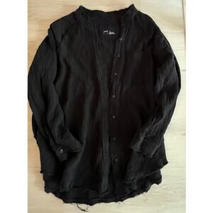 Aerie Black Gauze Button Front Oversized Shirt Size Small Raw Hem Relaxed Fit